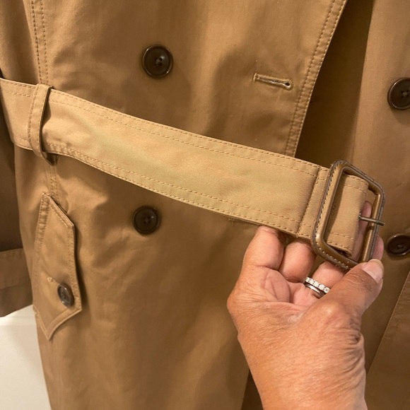Banana Republic Size Medium Trench Coat - Picture 5 of 9